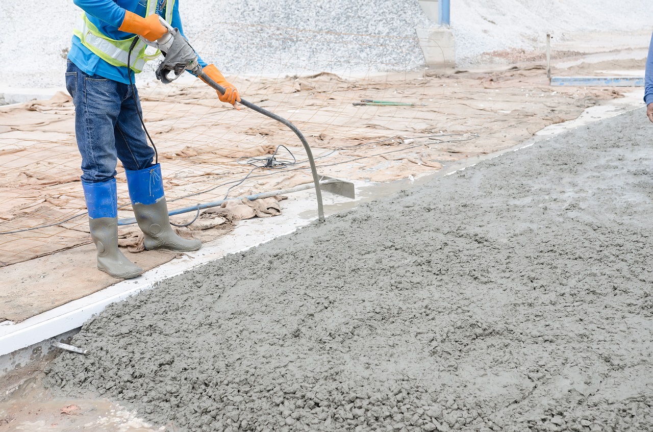 Narzędzia i przyrządy wykorzystywane do sprawdzania wytrzymałości betonu