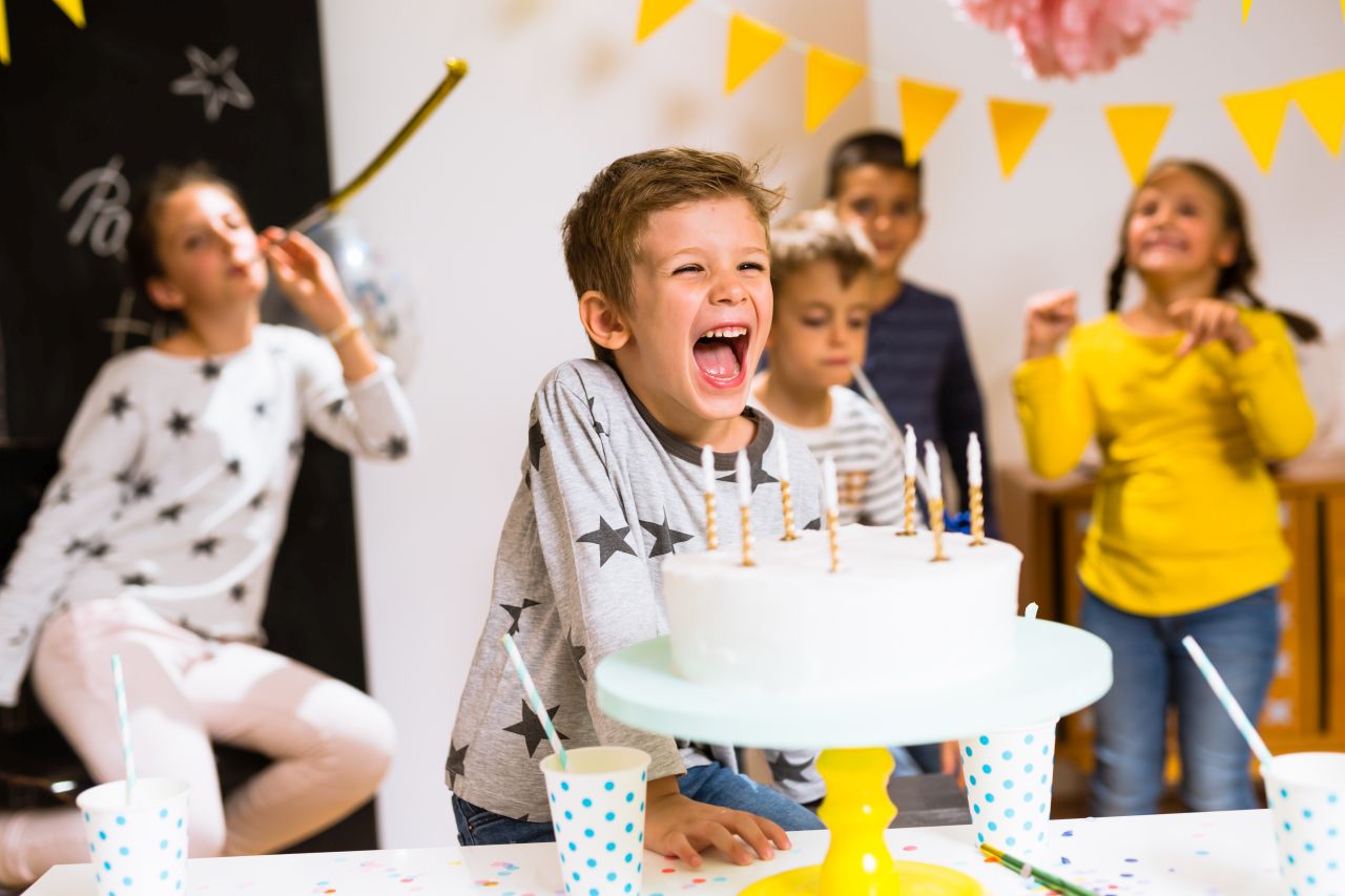 Jak zorganizować swojemu dziecku wyjątkowe urodziny?