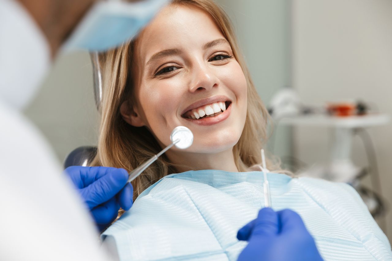 Jak dbać o zęby w dorosłym wieku?