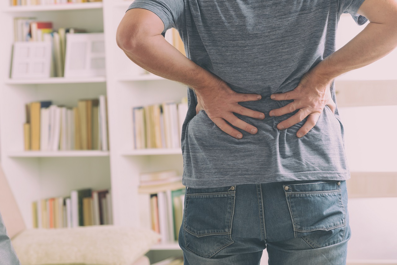 Jaki specjalista może się zająć bólem kręgosłupa?